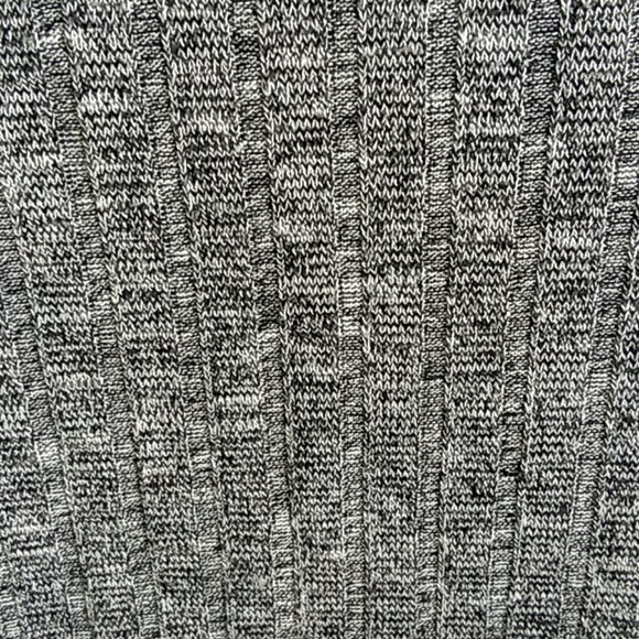 Erge Crop - Picture 5 of 5